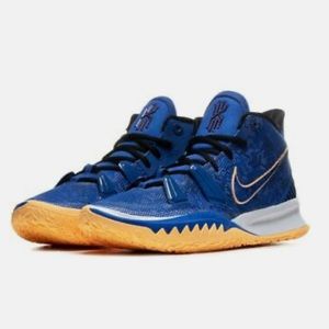 NIKE KYRIE 7, Basketball Shoe